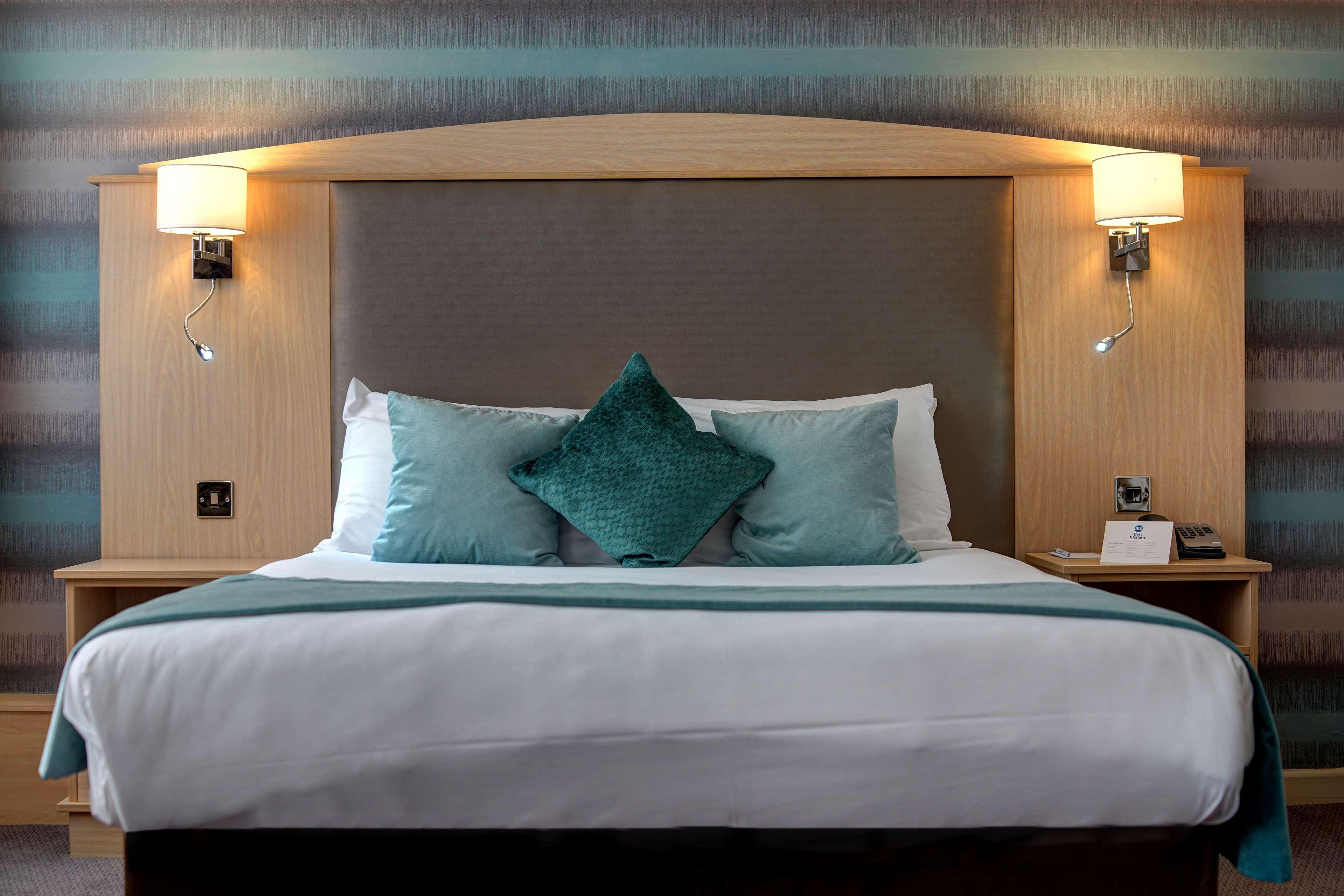 Cresta Court Hotel Altrincham Esterno foto