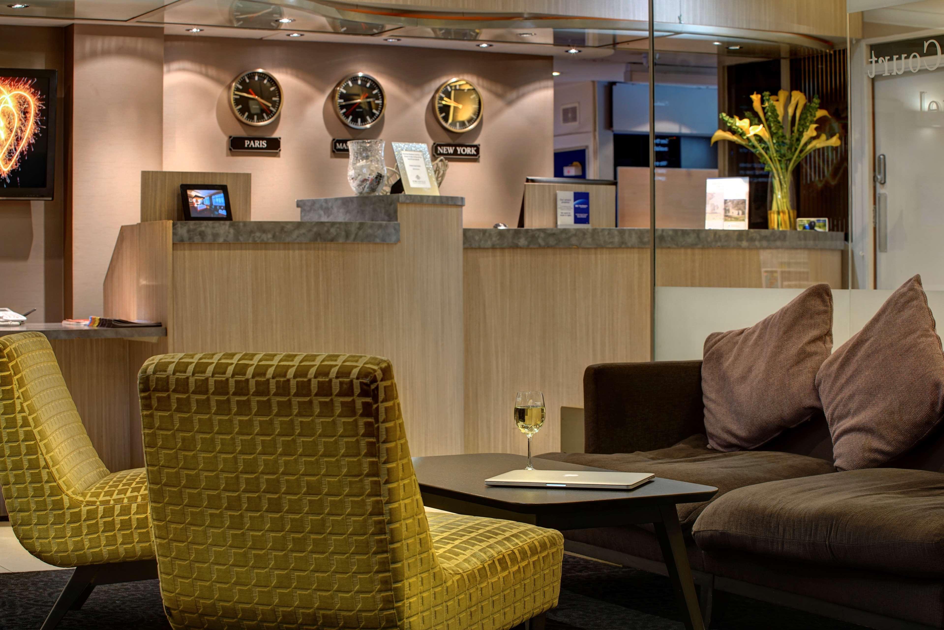 Cresta Court Hotel Altrincham Esterno foto