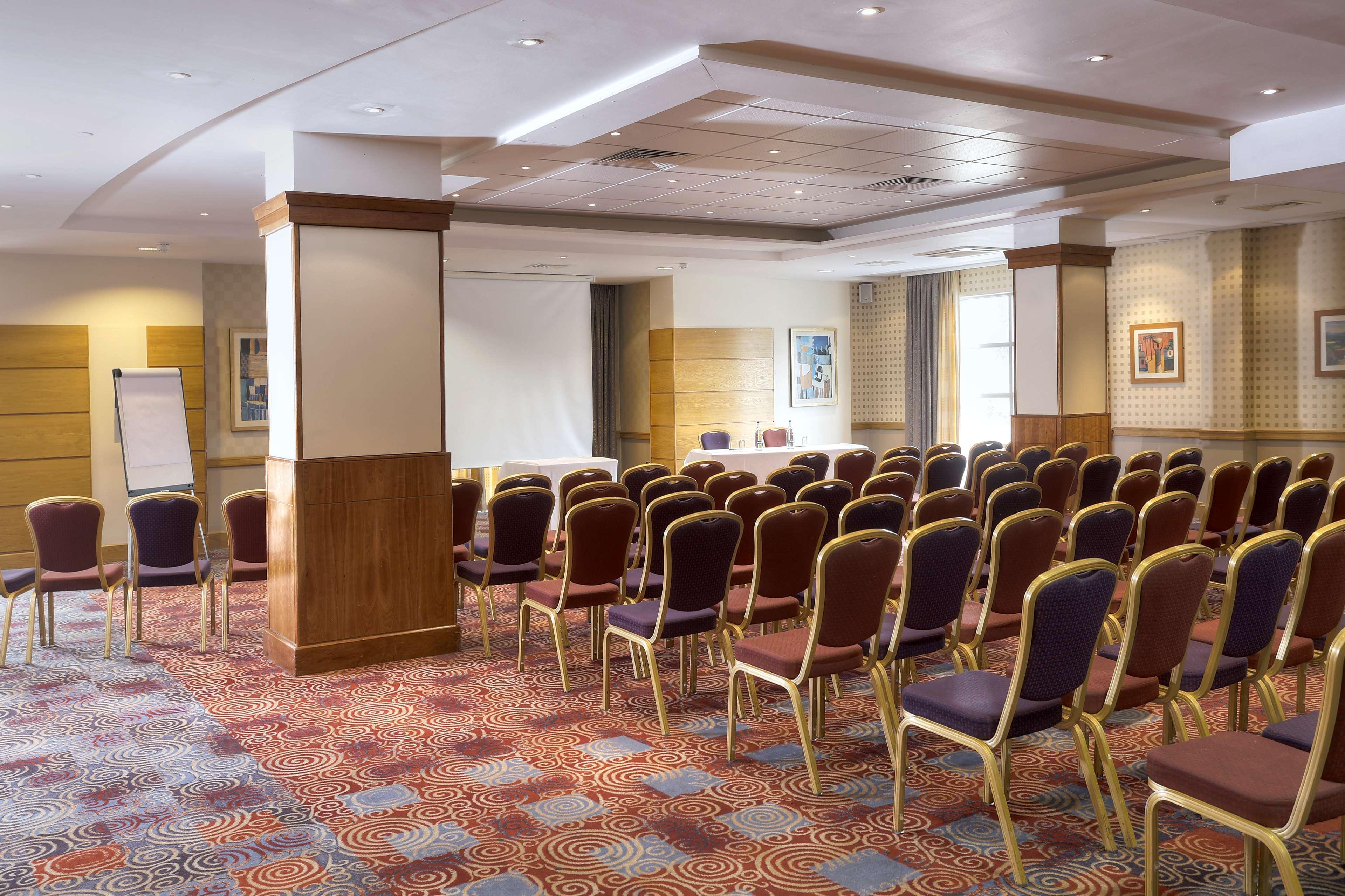 Cresta Court Hotel Altrincham Esterno foto