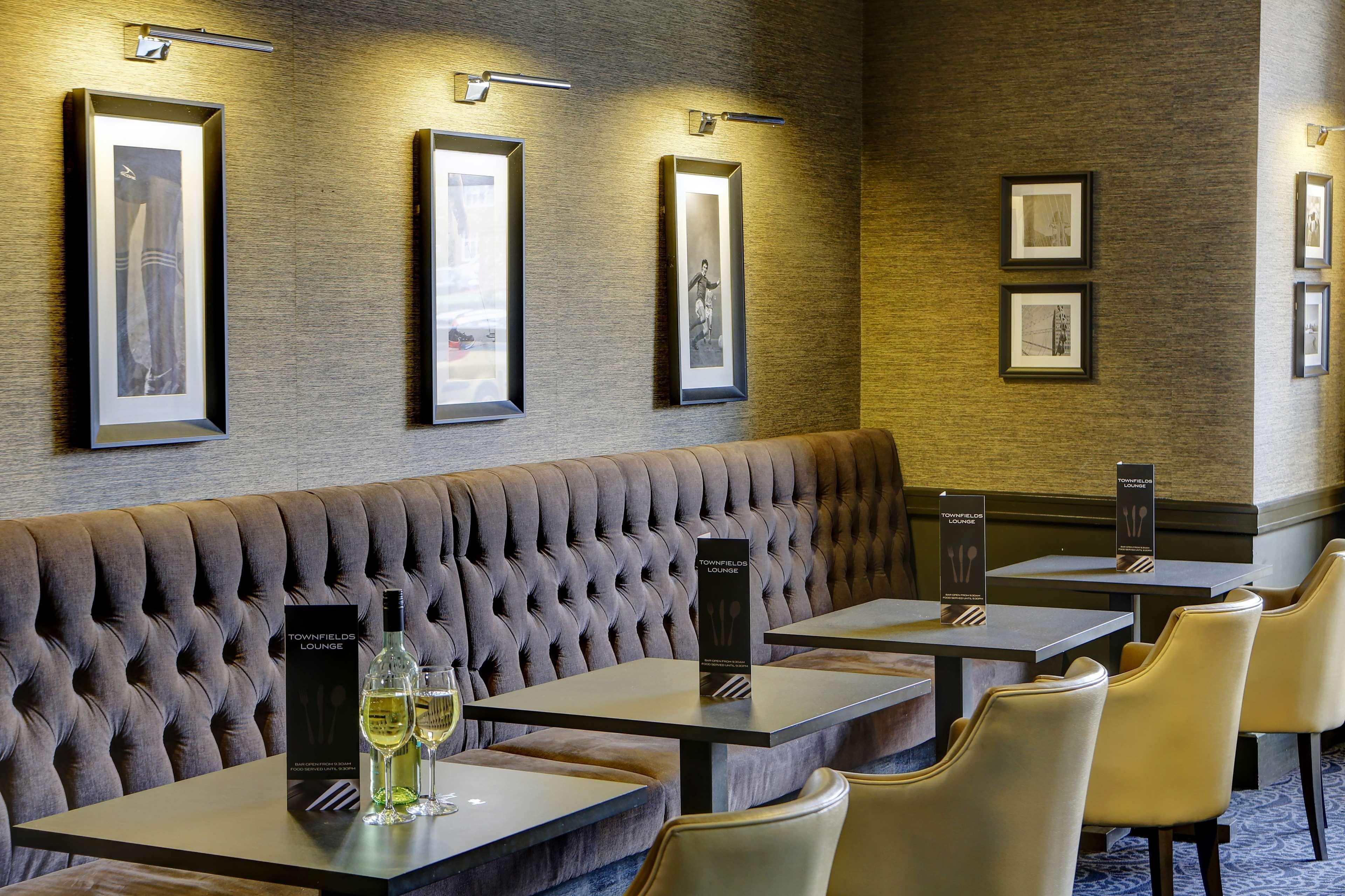Cresta Court Hotel Altrincham Esterno foto